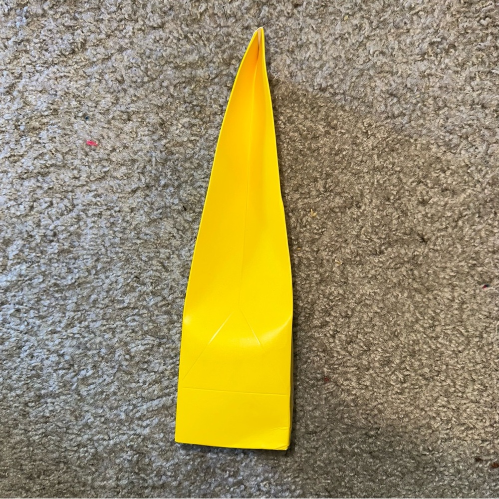 Limited Edition Fragrant Room Diffuser - Yellow - Picture 4 of 6